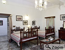 cheap hotel in bharatpur